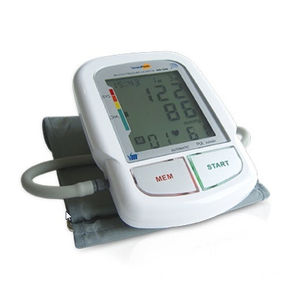 automatischer Blutdruckmonitor / Arm / mit Sprachausgabe