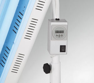Schönheitsmedizin-Phototherapielampe / auf Rollen