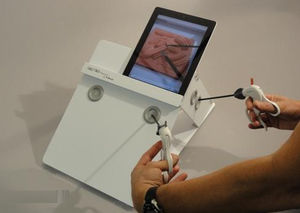 Simulator für Laparoskopie-Training / Arbeitsstation