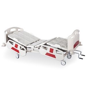 Krankenhausbett / manuell / höhenverstellbar / mit Räderblockiersystem