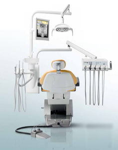 Dentale Behandlungseinheit / mit elektrisch bedientem Stuhl