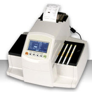 halbautomatischer Urin-Analysator / Tischgerät
