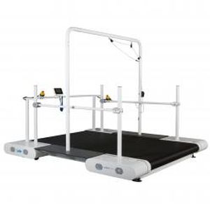 Laufband mit Handlauf / Gurtsystem / Rollstuhlfahrer