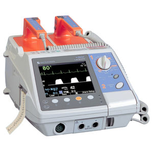 halbautomatischer externer Defibrillator / EKG und SpO2-Monitor