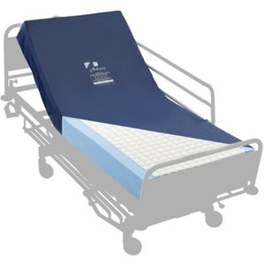 Matratze für Krankenhaus / Memory-Taschen / aus Schaumstoff / wasserdicht