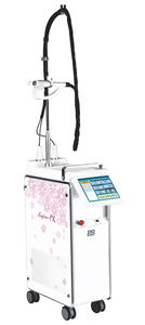 Laser für Dermatologie / Nd:YAG / auf Wagen