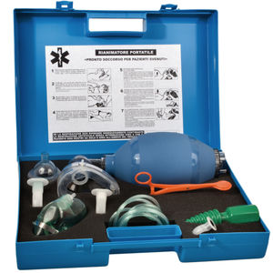 Medizinisches Set / Erste-Hilfe / Wiederbelebung
