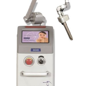 Laser für Vulvo-Vaginalplastik / CO2 / auf Wagen