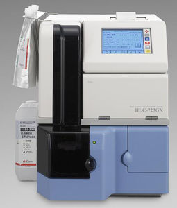 automatisierter Analysator für glykiertes Hämoglobin / Humanpatient / Tischgerät