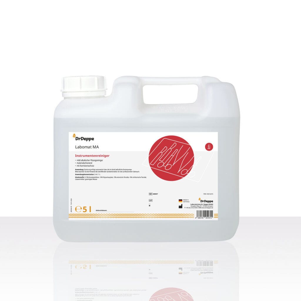 Höfer Chemie 2 x 10 L Zugelassenes Desinfektionsmittel für Oberflächen | Anwendungsfertig - auch geeignet für Lebensmittelindustrie