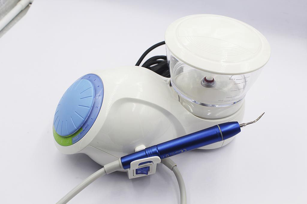 DentalScaler / Ultraschall P9L Baolai Medical parodontal / für