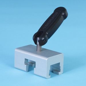 Klammer für OP-Tisch 1