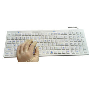 Tastatur mit Ziffernblock 1