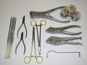 Tierärztliches Instrumentenset / für Orthopädische Chirurgie 1