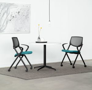 Bürostuhl mit Armlehnen