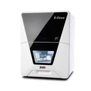 CAD/CAM-Fräsmaschine 1