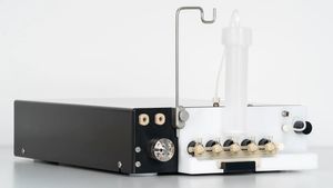 LC-Chromatograph 1
