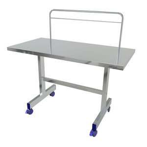 Edelstahlinstrumententisch 1