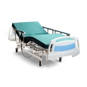 Pflegebett für häusliche Krankenpflege 1
