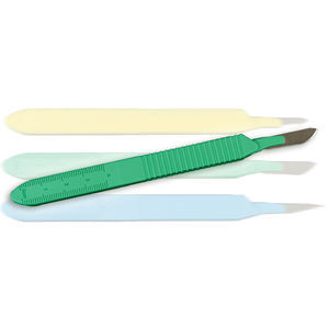 Skalpell mit Plastikgriff