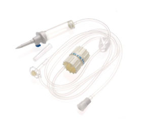 Infusionsset mit Filter zur Vorbeugung von Partikel-Kontamination