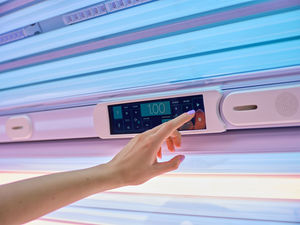 Phototherapielampe zur Hautverjüngung