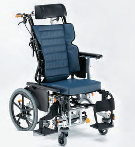 passiver Rollstuhl 1