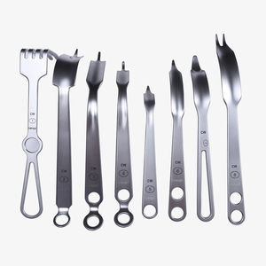 Instrumentenset / Einsetzen von Hüftprothesen