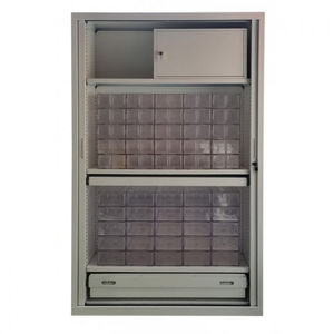 Medikamentenschrank 1
