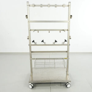 chirurgischer Wagen 1