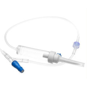 Infusionsset mit Tropfkammer 1