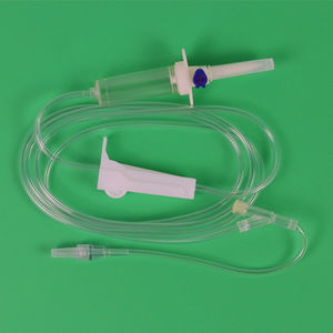 Infusionsset mit Y-Verbinder