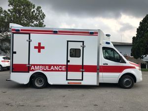 Rettungswagen mit Patientenraum