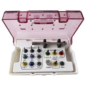 Instrumentenset für Dentalimplantologie
