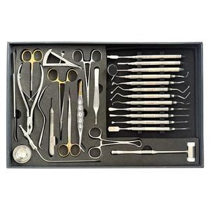 Instrumentenset für Dentalimplantologie 1