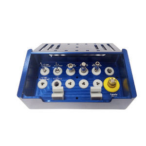 Instrumentenset für Dentalimplantologie 1