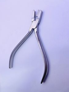 orthodontische Zange 1