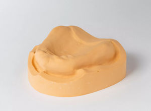 Zahnmedizinisches Material / Stein 1