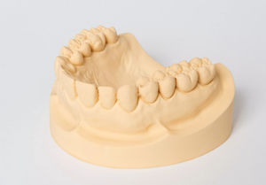 Zahnmedizinisches Material / Gips 1