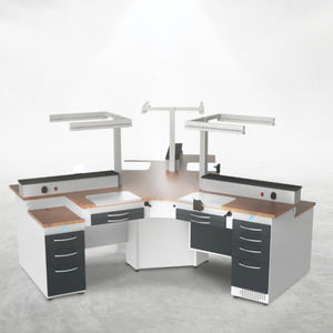 Arbeitsplatz für Dentallabors / mit Licht