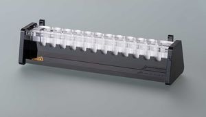 Labor-Halter / Rohr