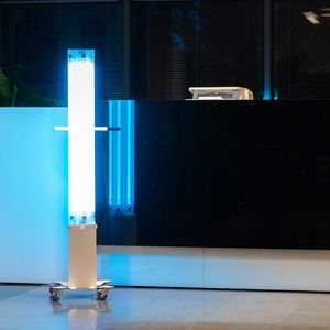 UV-Desinfektionsroboter