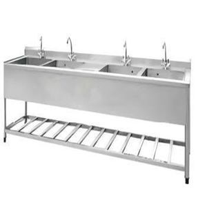 Labor-Reinigungsstation 1