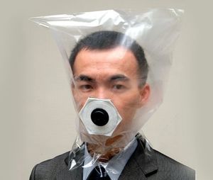 Schutzmaske mit Exspirationsventil