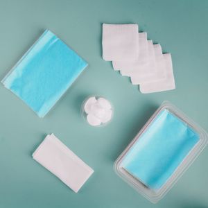 Medizinisches Set / Dialyse