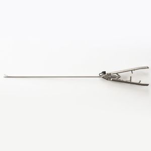 chirurgischer Nadelhalter