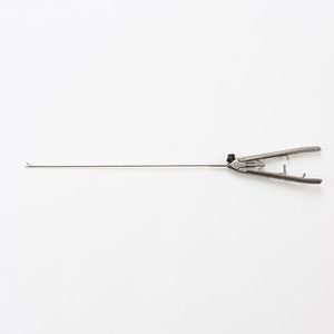 chirurgischer Nadelhalter