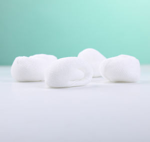 absorbierender Schlinggazetupfer 1
