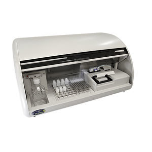 vollautomatischer Immunoassay-Analysator 1