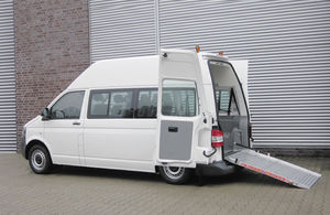 Fahrzeug für Personen mit eingeschränkter Mobilität / Kastenwagen